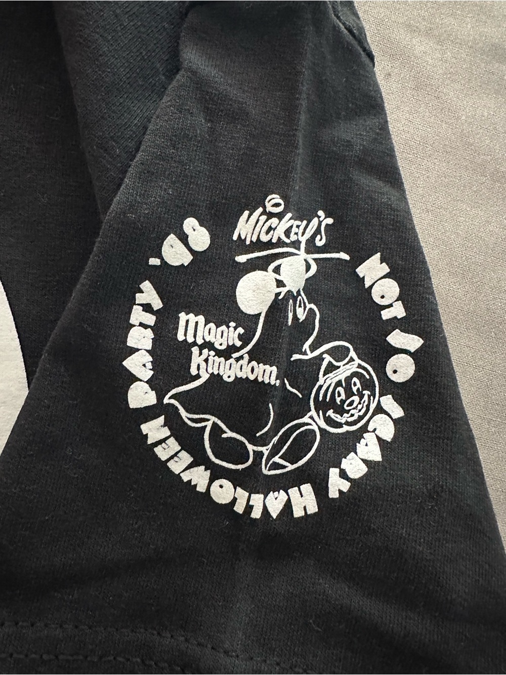 Disney’s 1998 Kids MNSSHP Tee - Picture 2 of 3